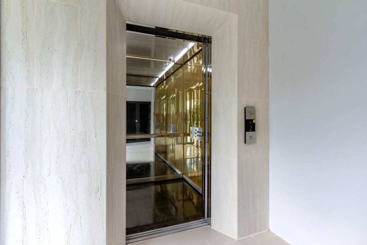 Palmyrah Surin, Modern 1Br With Terrace, 150 Meters To Surin Beach Exteriér fotografie